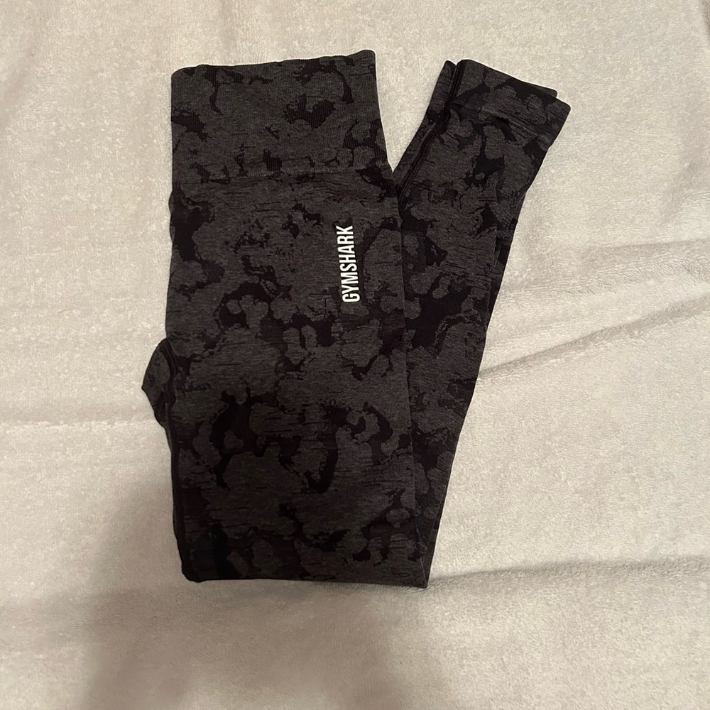 -SOLD- Gymshark Adapt Camo Seamless Leggings